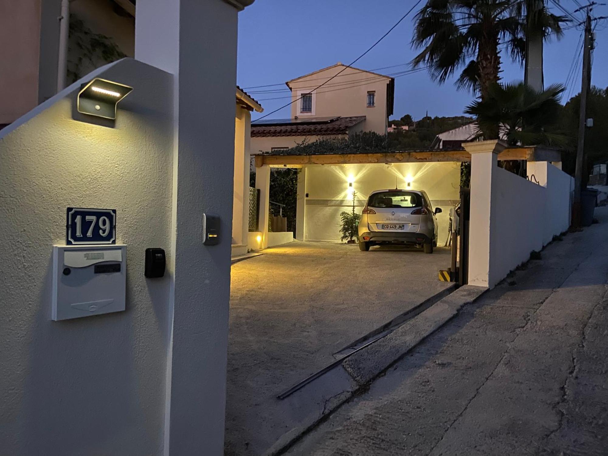 Sublime Logement Avec Vue Mer Et Jacuzzi Λα Σιοτά Εξωτερικό φωτογραφία